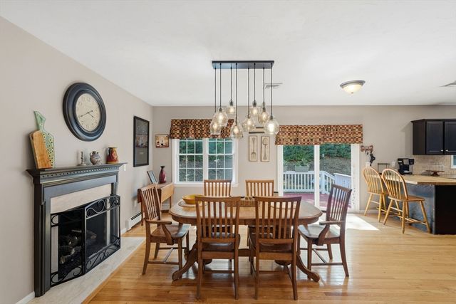 6 Harness Path, Plainville, MA 02762