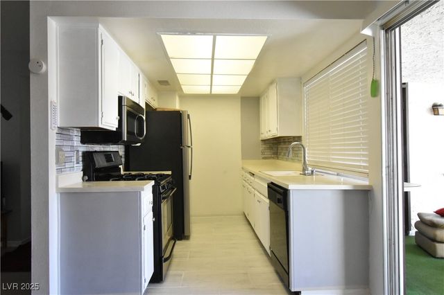 1405 Vegas Valley Drive 92, Las Vegas, NV 89169