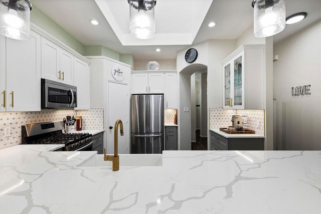 5204 China Berry Drive, Mckinney, TX 75070