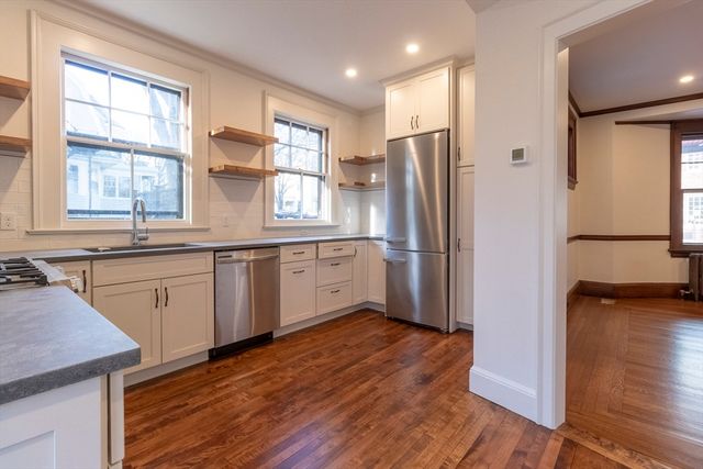 2 Westwood Rd 2, Somerville, MA 02143