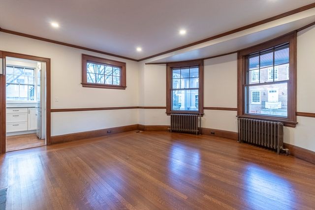 2 Westwood Rd 2, Somerville, MA 02143