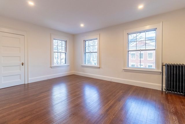 2 Westwood Rd 2, Somerville, MA 02143