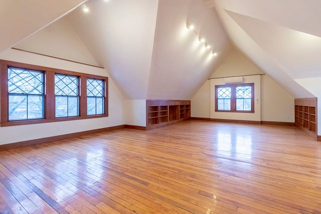2 Westwood Rd 2, Somerville, MA 02143