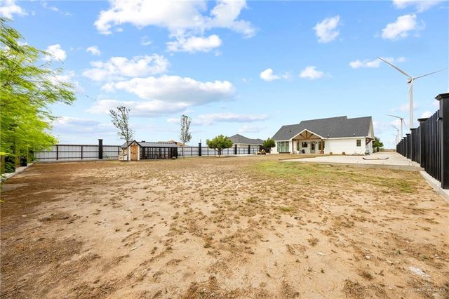 2860 N Fm 2360, Rio Grande City, TX 78582