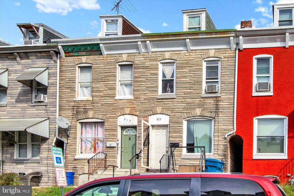 813 LOCUST ST, Reading, PA 19604