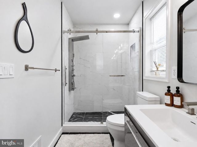 3127 G ST SE, Washington, DC 20019
