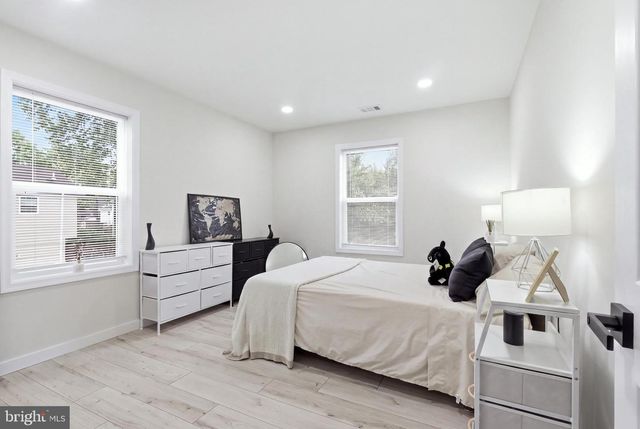 3127 G ST SE, Washington, DC 20019