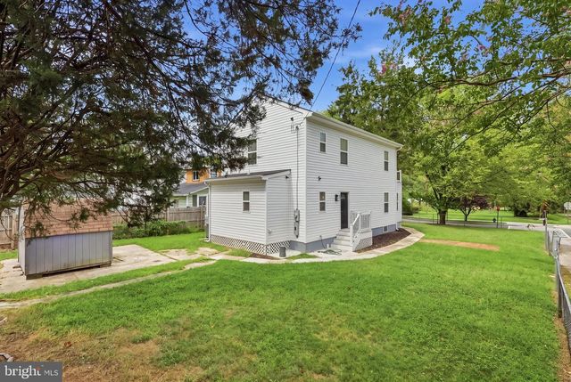 3127 G ST SE, Washington, DC 20019