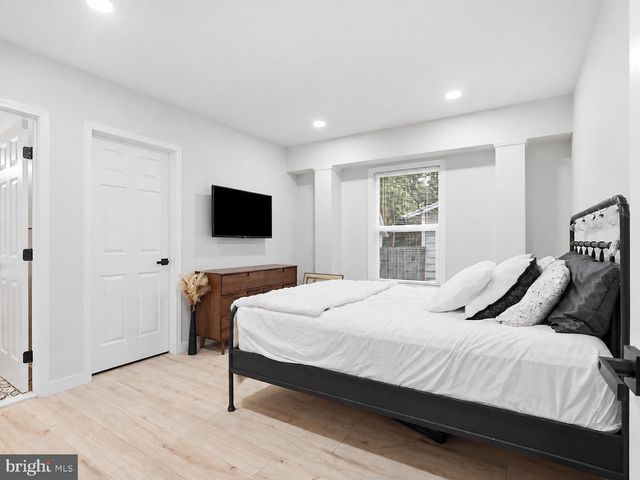 3127 G ST SE, Washington, DC 20019