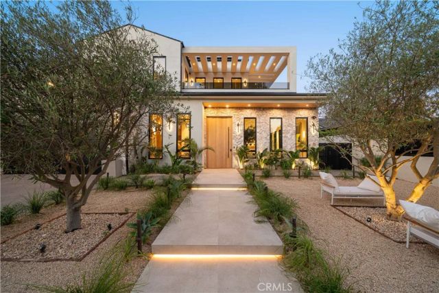 5012 Odessa Avenue, Encino, CA 91436