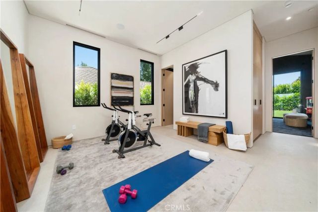 5012 Odessa Avenue, Encino, CA 91436