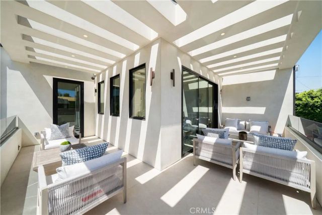 5012 Odessa Avenue, Encino, CA 91436