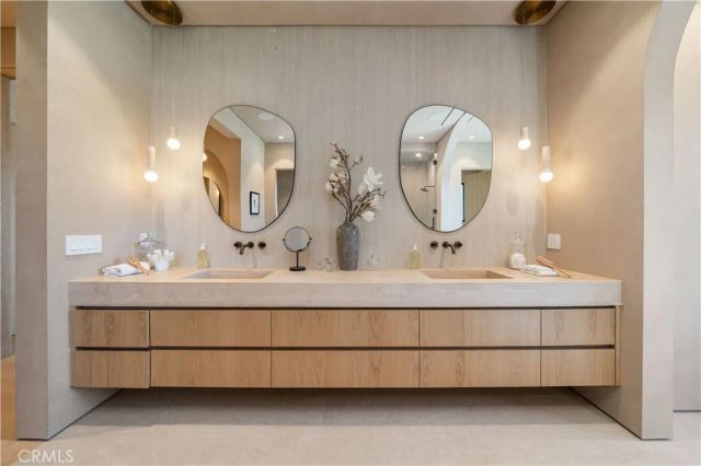 5012 Odessa Avenue, Encino, CA 91436