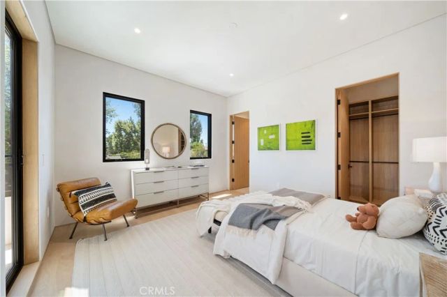 5012 Odessa Avenue, Encino, CA 91436