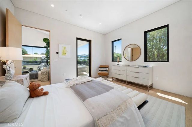 5012 Odessa Avenue, Encino, CA 91436