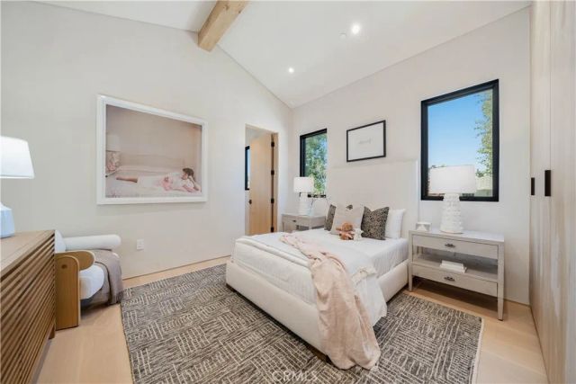 5012 Odessa Avenue, Encino, CA 91436