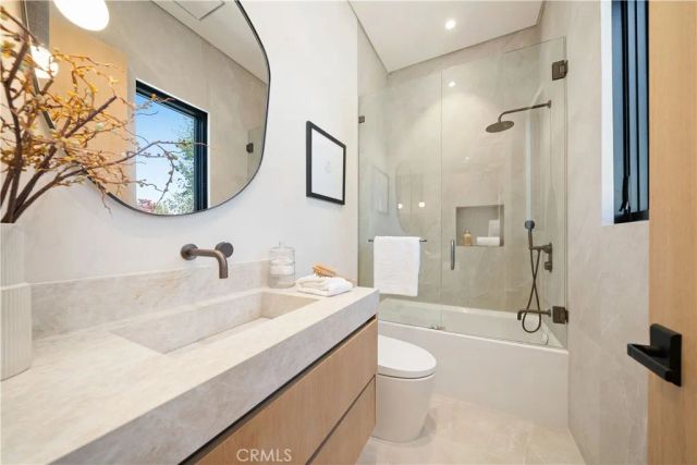 5012 Odessa Avenue, Encino, CA 91436