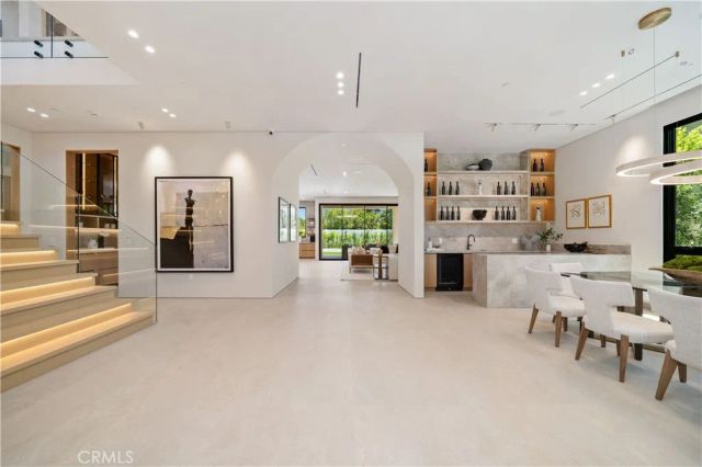 5012 Odessa Avenue, Encino, CA 91436