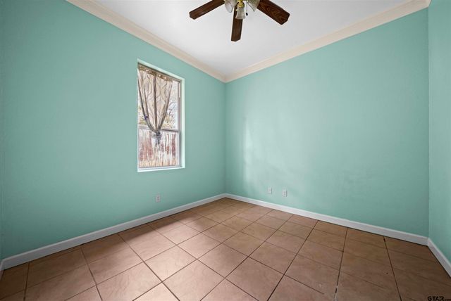 3114 Rolling Hill Dr, Tyler, TX 75702