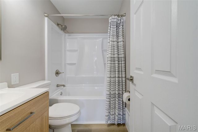 11001 Saint Raphael Lane, St Ann, MO 63074