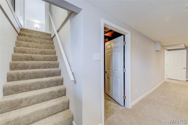 11001 Saint Raphael Lane, St Ann, MO 63074