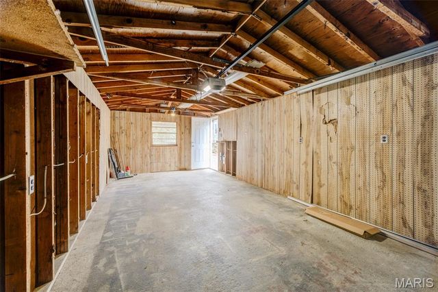 11001 Saint Raphael Lane, St Ann, MO 63074