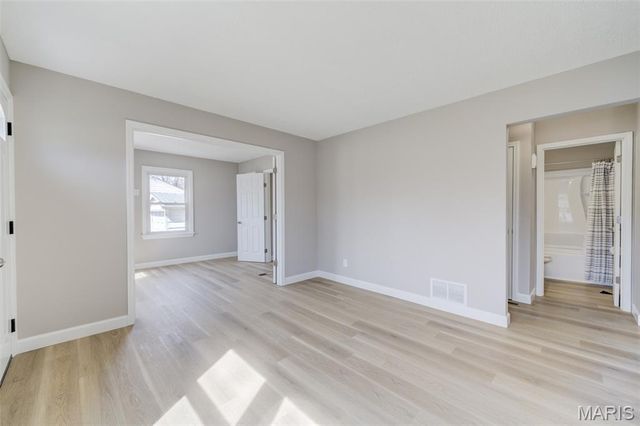 11001 Saint Raphael Lane, St Ann, MO 63074