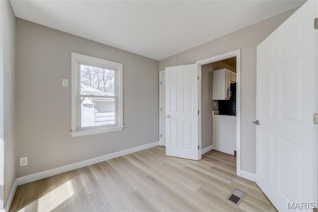 11001 Saint Raphael Lane, St Ann, MO 63074