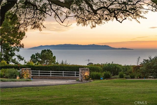 34 Crest East, Rolling Hills, CA 90274