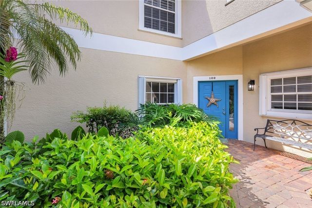 6355 Lexington CT 102, Naples, FL 34110