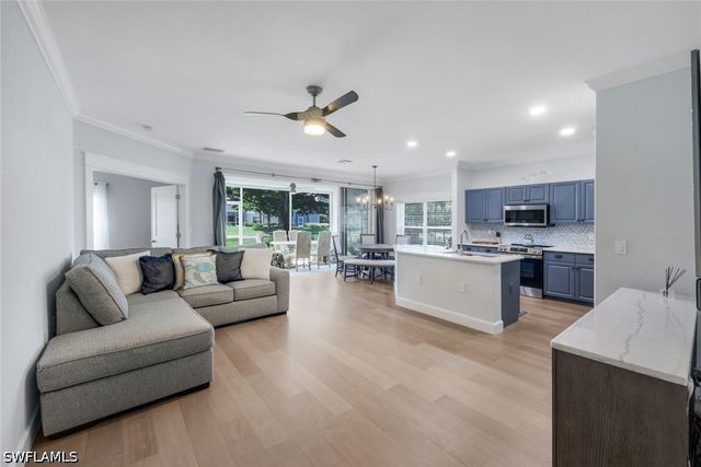 6355 Lexington CT 102, Naples, FL 34110