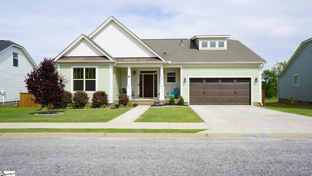 315 Glendon Street, Greer, SC 29651