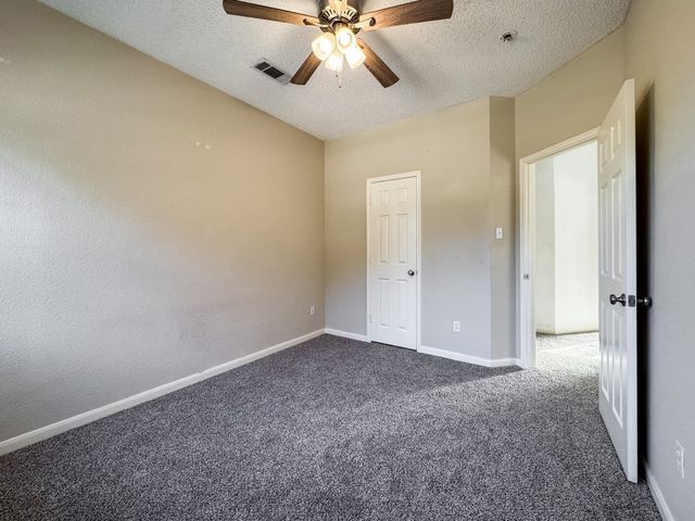 1184 Courtney Lane, Lewisville, TX 75077