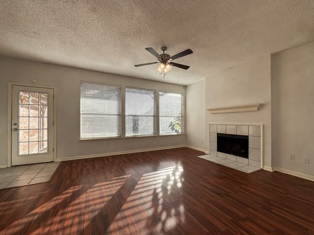1184 Courtney Lane, Lewisville, TX 75077