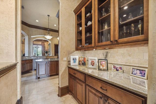 11726 Montmarte Boulevard, Houston, TX 77082