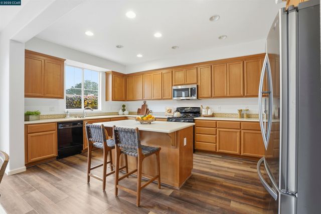 1312 TAPESTRY, Concord, CA 94620