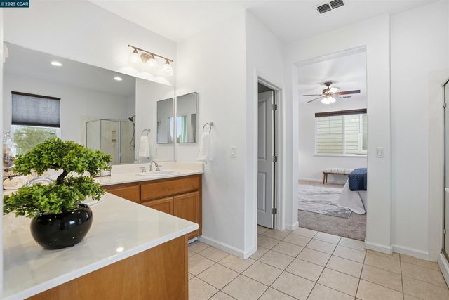 1312 TAPESTRY, Concord, CA 94620