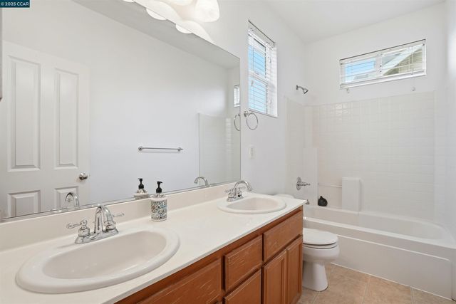 1312 TAPESTRY, Concord, CA 94620