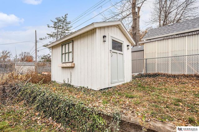 6100 Lexington Avenue, Lincoln, NE 68505