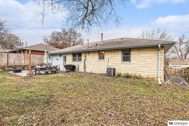 6100 Lexington Avenue, Lincoln, NE 68505