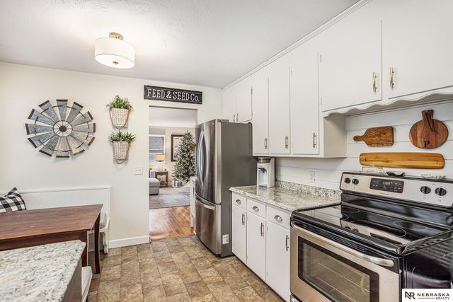 6100 Lexington Avenue, Lincoln, NE 68505