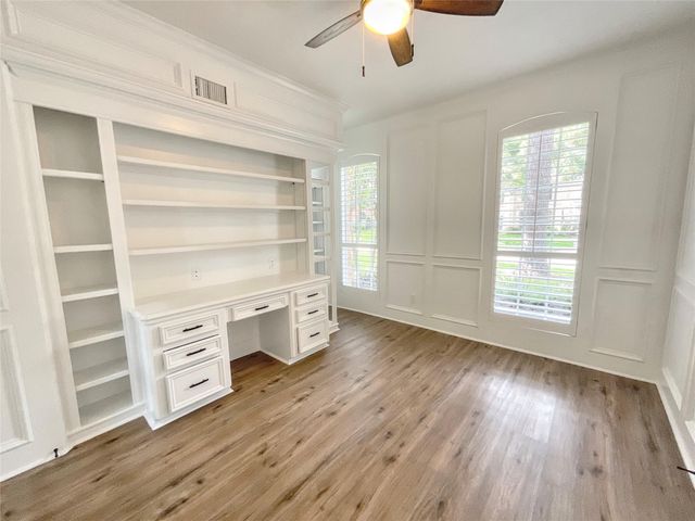 1810 Seven Maples Drive, Houston, TX 77345