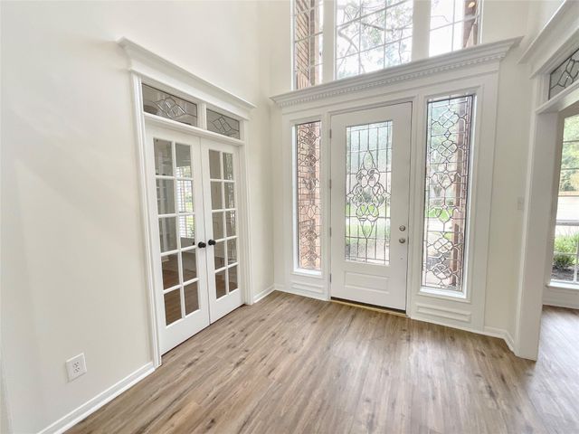 1810 Seven Maples Drive, Houston, TX 77345