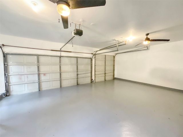 1810 Seven Maples Drive, Houston, TX 77345