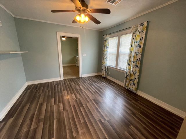 1415 N Jim Thorpe Boulevard, Prague, OK 74864