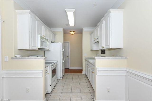 522 College Road, Greensboro, NC 27410
