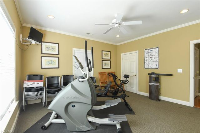 522 College Road, Greensboro, NC 27410