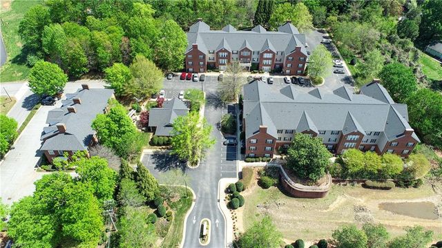 522 College Road, Greensboro, NC 27410