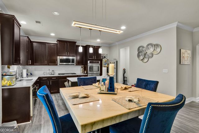 2986 Parkland View, South Fulton, GA 30331
