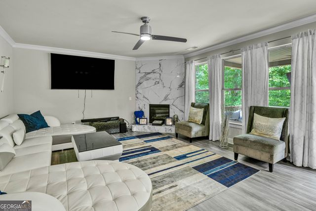2986 Parkland View, South Fulton, GA 30331